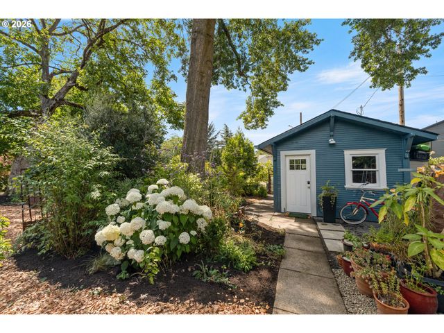 7881 Se 48TH Ave, Portland, OR 97206