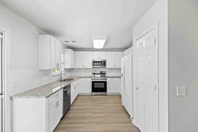 216 Barclay Dr., Myrtle Beach, SC 29579