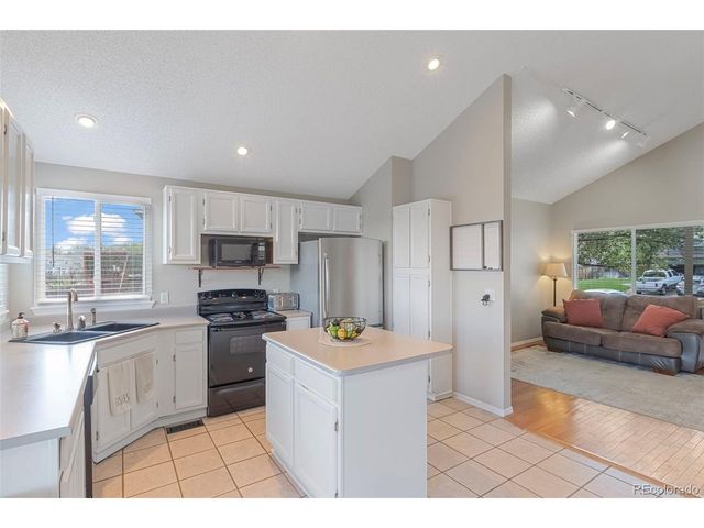 7762 Kyle Way, Littleton, CO 80125