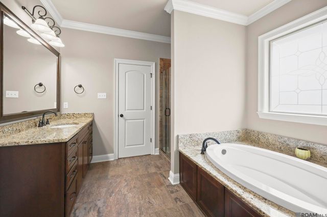 2956 Meadow Grove Ave, Zachary, LA 70791