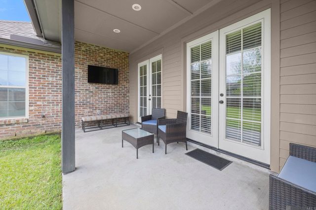 2956 Meadow Grove Ave, Zachary, LA 70791