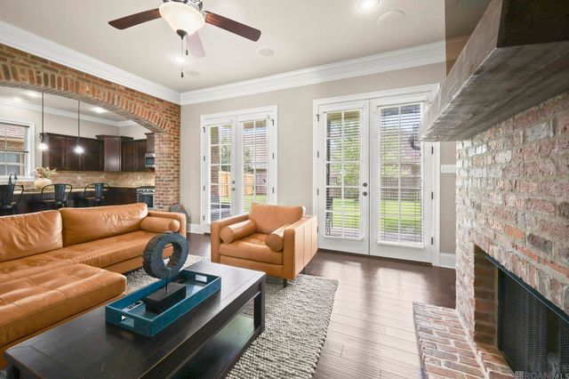 2956 Meadow Grove Ave, Zachary, LA 70791