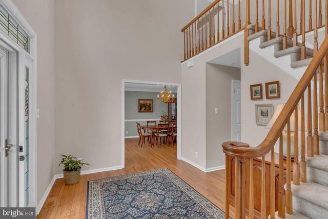 9 RIVERSTONE CIR, New Hope, PA 18938