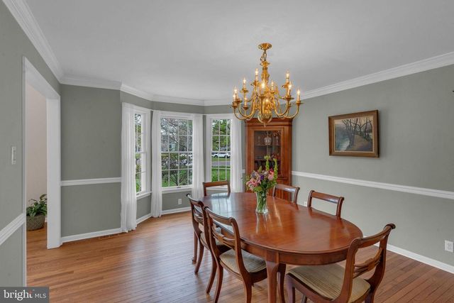 9 RIVERSTONE CIR, New Hope, PA 18938