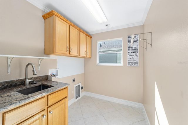 1109 ALCOVE LOOP, The Villages, FL 32162