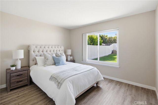 6921 Garden Circle, Huntington Beach, CA 92648