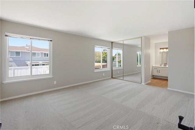 6921 Garden Circle, Huntington Beach, CA 92648