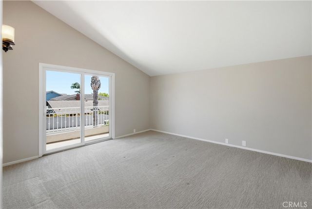 6921 Garden Circle, Huntington Beach, CA 92648
