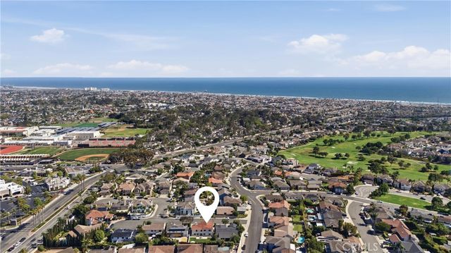6921 Garden Circle, Huntington Beach, CA 92648