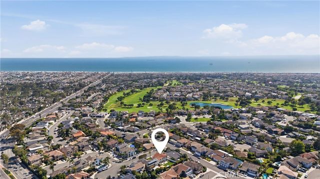 6921 Garden Circle, Huntington Beach, CA 92648