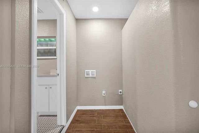 81 NW 41st Street ., Miami, FL 33127