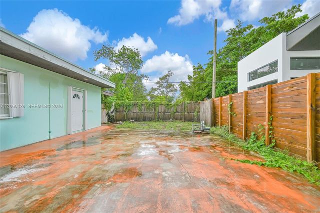81 NW 41st Street ., Miami, FL 33127