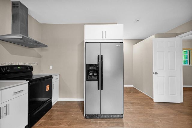 81 NW 41st Street ., Miami, FL 33127