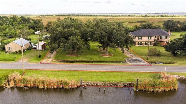1783 Bayou Dularge Rd, Theriot, LA 70397