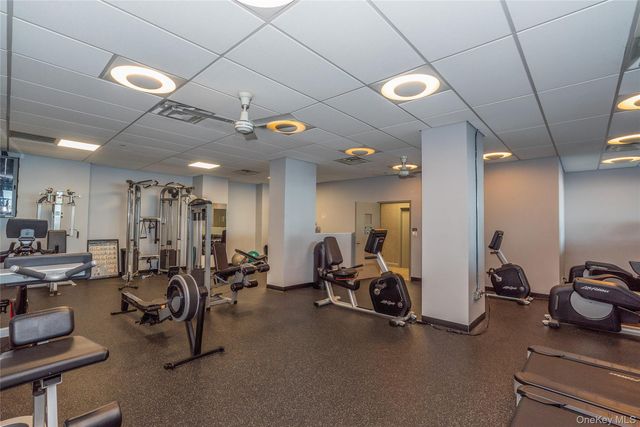166-25 Powells Cove Boulevard 18C, Beechhurst, NY 11357