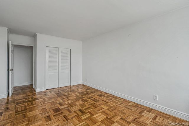 166-25 Powells Cove Boulevard 18C, Beechhurst, NY 11357