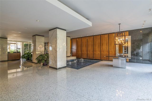 166-25 Powells Cove Boulevard 18C, Beechhurst, NY 11357
