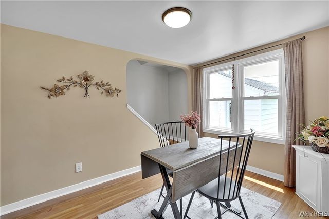 21 Peinkofer Drive, Cheektowaga, NY 14225