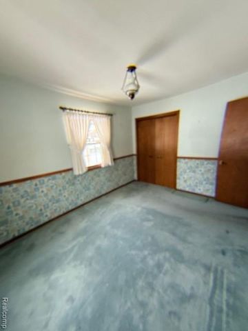 2604 Johnathan Avenue Ne, Grand Rapids Charter Township, MI 49525