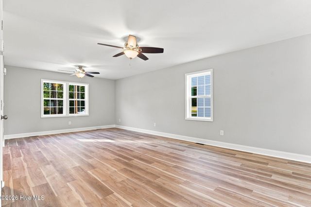 595 S Glover Street, Southern Pines, NC 28387