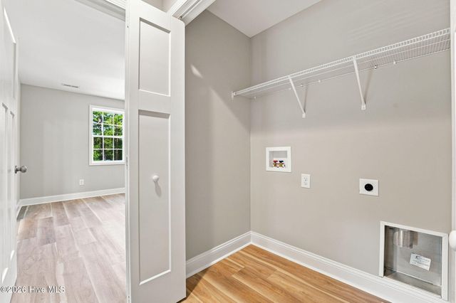 595 S Glover Street, Southern Pines, NC 28387