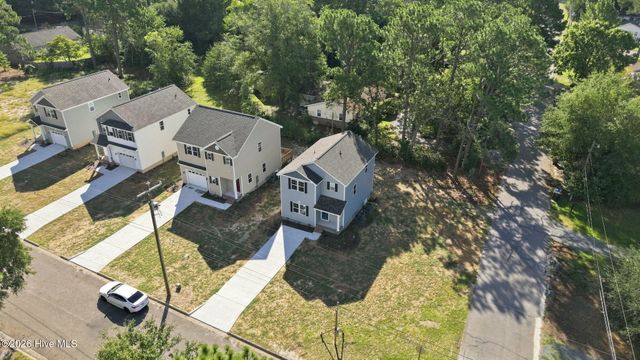 595 S Glover Street, Southern Pines, NC 28387