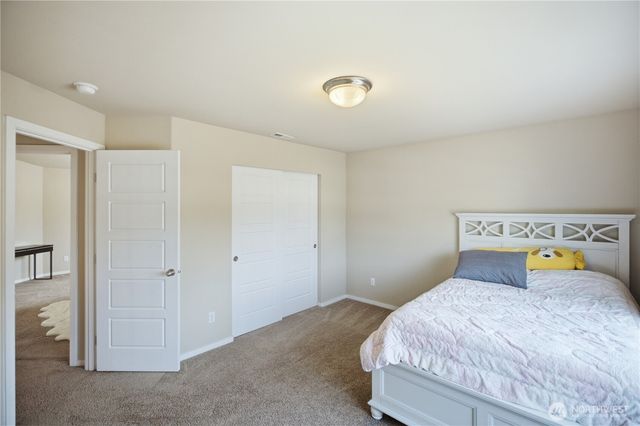 9323 S Ainsworth Avenue, Tacoma, WA 98444