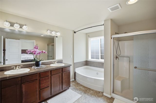 9323 S Ainsworth Avenue, Tacoma, WA 98444