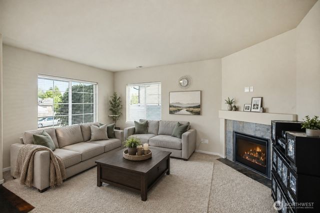 9323 S Ainsworth Avenue, Tacoma, WA 98444