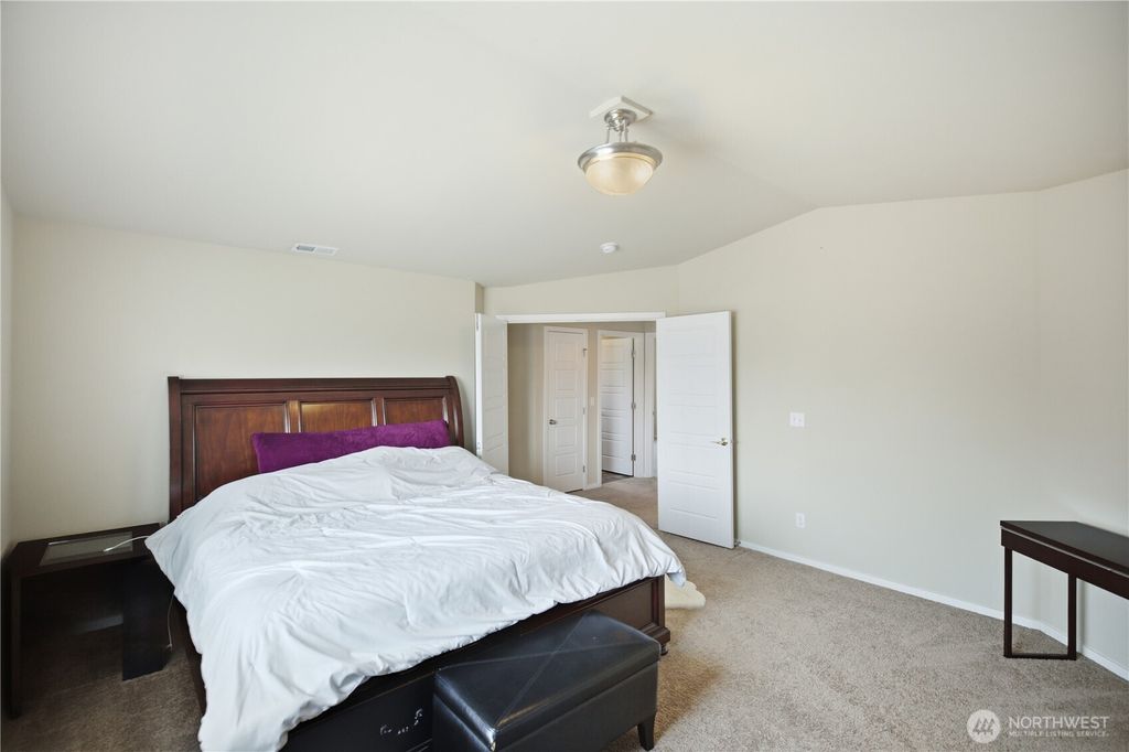 Image 34 of property listing at 9323 S Ainsworth Avenue, Tacoma, WA 98444