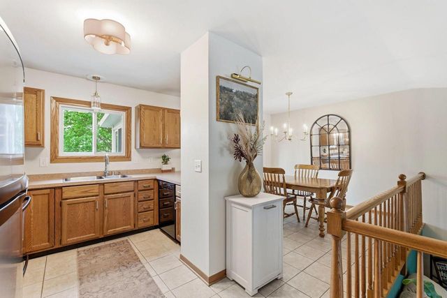 2321 MacArthur ROAD, Waukesha, WI 53188