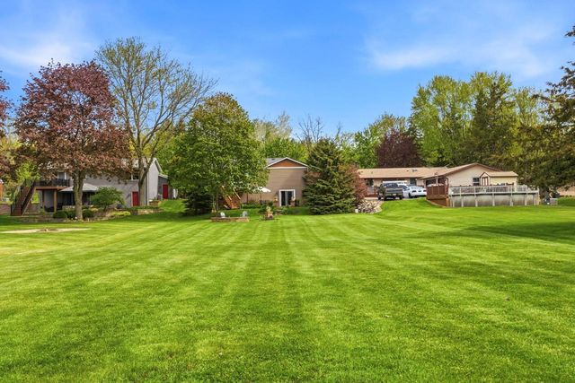 2321 MacArthur ROAD, Waukesha, WI 53188