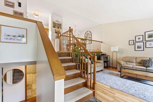 2321 MacArthur ROAD, Waukesha, WI 53188