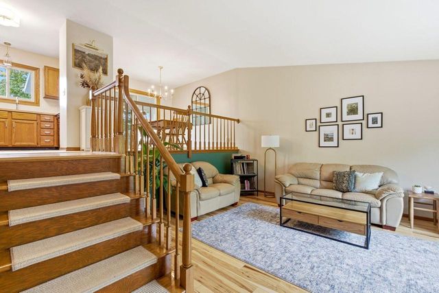 2321 MacArthur ROAD, Waukesha, WI 53188