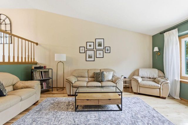 2321 MacArthur ROAD, Waukesha, WI 53188