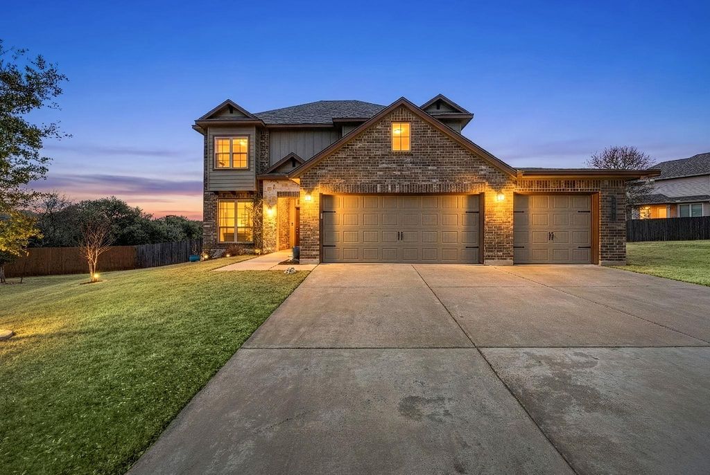 3901 Aransas DR, Belton, TX 76513
