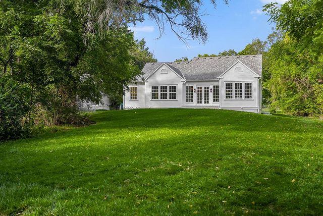 9012 Foster Lane, Overland Park, KS 66212