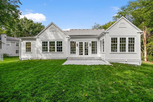 9012 Foster Lane, Overland Park, KS 66212