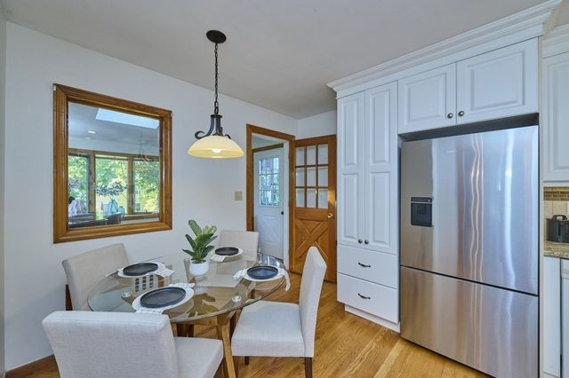 9 Princeton St, Newton, MA 02458
