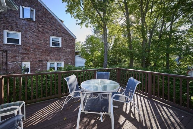 9 Princeton St, Newton, MA 02458