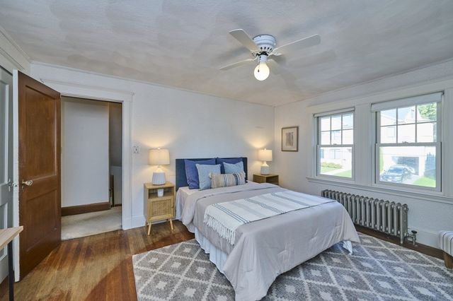 9 Princeton St, Newton, MA 02458