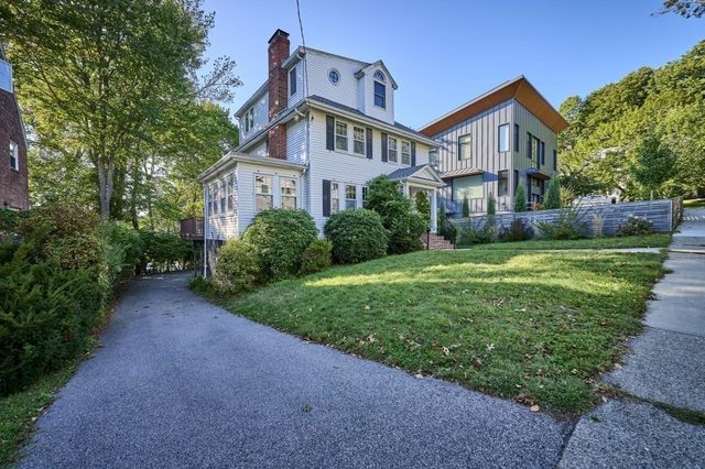 9 Princeton St, Newton, MA 02458