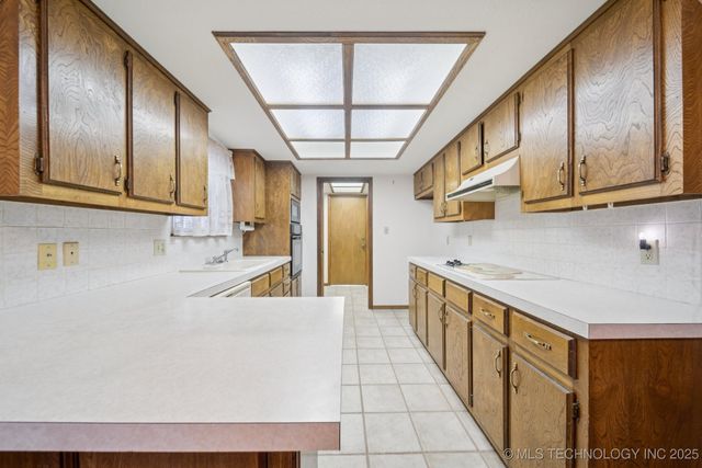 1313 E 11th Street, Okmulgee, OK 74447