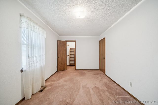 1313 E 11th Street, Okmulgee, OK 74447