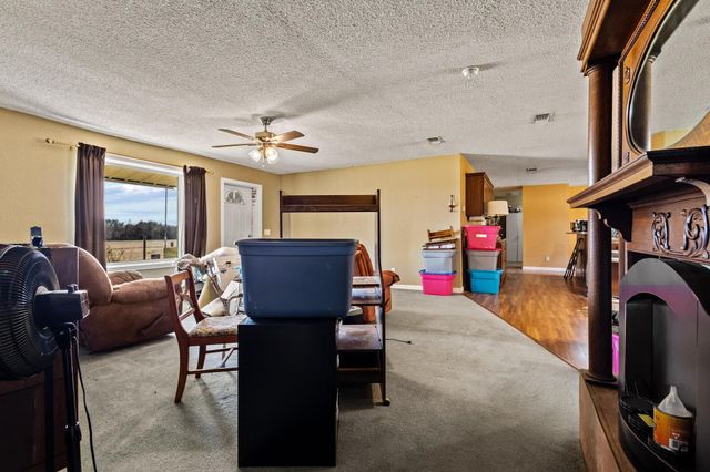 1841 County Road 36080, Honey Grove, TX 75446