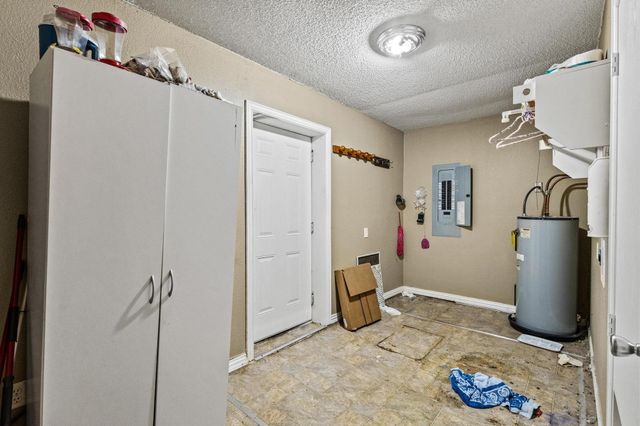 1841 County Road 36080, Honey Grove, TX 75446