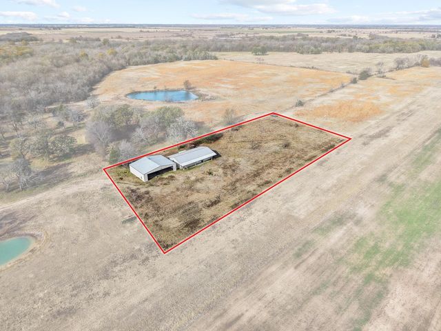 1841 County Road 36080, Honey Grove, TX 75446