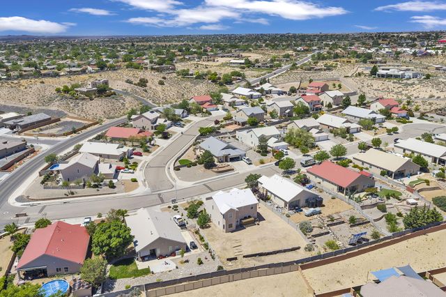 308 Encantado Ridge Court NE, Rio Rancho, NM 87124