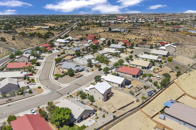 308 Encantado Ridge Court NE, Rio Rancho, NM 87124
