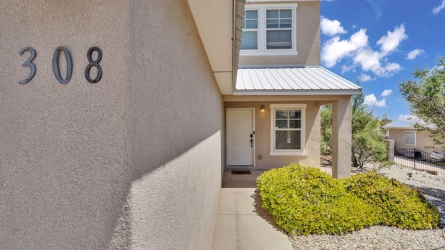 308 Encantado Ridge Court NE, Rio Rancho, NM 87124